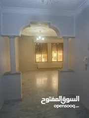  6 طبربور شقة طابق ثالث 149 م2 للبيع من المالك مباشرة 3 غرف نوم 3 حمامات مطبخ راكب تدفئة ديزل و مكيفات