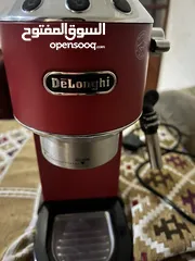  5 كوفي ماشين delonghi  دلونجي من احسن الأنواع ف الكوفي الماشين العالمي استعمال خفيف اللون الاحمر يتميز