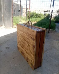  1 جانتای کورسی و مێزی سەفەری