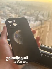  2 كفرات ايفون 15 عادي للبيع اي كفر   بسس
