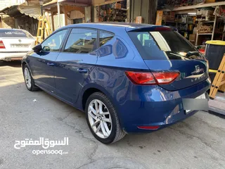  2 سيت ليون اصل الماني مميزه فل اضافات عدا فتحه جير عادي