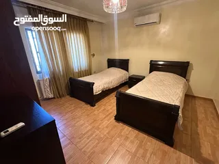  14 شقة مفروشة للإيجار 300م2 ( Property 14424 ) سنوي فقط