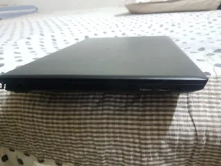  8 Toshiba laptop Cor I 7 8th generation