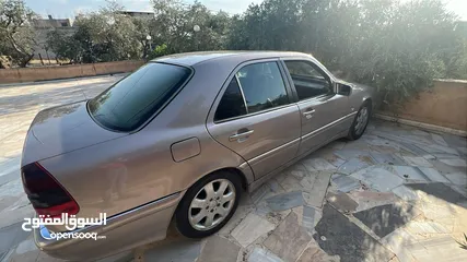  2 مرسيدس c200