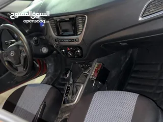  7 تاكسي عمومي