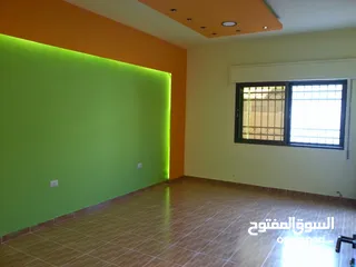  1 فيلا مستقلة للبيع خلف نادي الجواد العربي طريق المطار-الرقم المرجعي 13911
