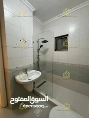  7 شقة مميزة - خلدا - 3نوم 1ماستر - 215م - فايربليس - إطلالة - موقع هادئ ومميز