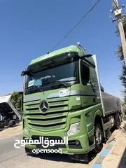  3 سيارة شحن مرسيدس  2020 mb5 قياس 2545 مع ونش طوب نوع palfinggr مع صندوق جناب المنيوم