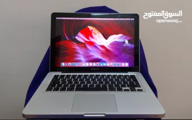  1 Apple – MacBook Pro – Silver – 13 inches