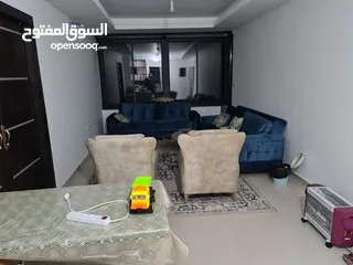  22 شقة تشطيب شخصي ومواصفات عالية