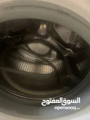  1 غساله في حاله وكاله.  استعمل قليل