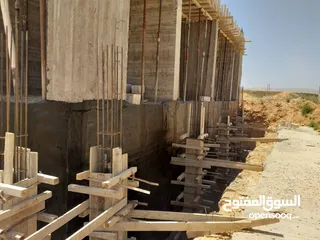  12 مقاولات بناء  سوري