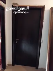  2 بيع أبواب مستعملة بحالة جيدة