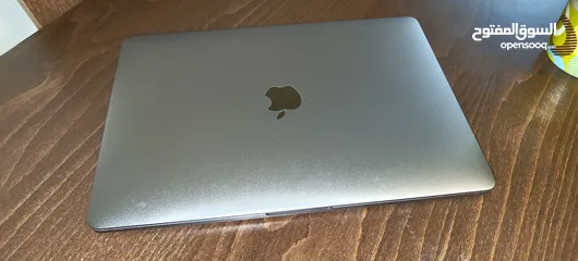  4 MacBook Pro 2019 touchbar ماك بوك برو 2019 تتش بار