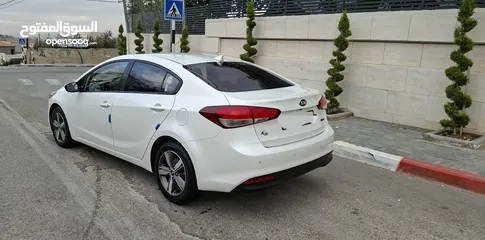  4 للبيع كيا K3 ,موديل 2017
