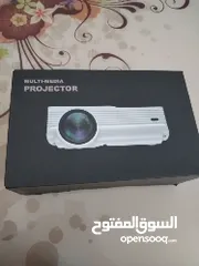  1 جهاز عرض بروجكتر مستعمل - Used projector
