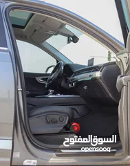  10 Audi Q7 40 TFSI quattro 2017 V4  GCC, accident-free in excellent condition service history from Audi