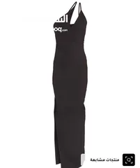  5 فستان أسود طويل فيه فتحه ، ينفع للأجسام الرشيقه