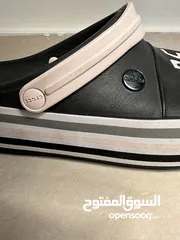  7 شبشب طبي كروكس crocs اصلي