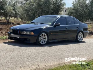  4 Bmw 520i e39 بي ام دبليو دب جير عادي الرجاء التواصل على رقم بالاعلان  ا2003