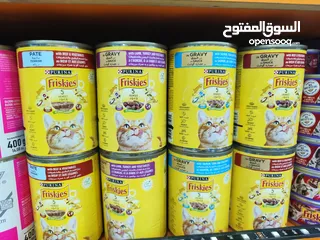  1 علب قطط فريسكيز 400 غرام. كل النكهات متوفرة باتيه و قطع فقط بدينار وربع للقطعة