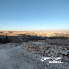  1 للبيع قطعة ارض الموقع دحل قريبة جدا لشارع جرش الزرقاء موقع مميز