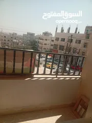  14 شقه للايجار
