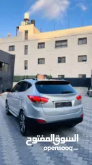  4 هونداي توسان 2012