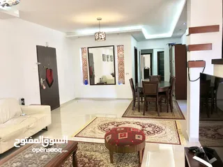  7 شقة مميزة في عمارة مميزة