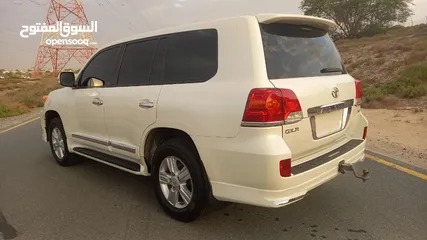  4 Toyota land cruiser v6 gcc 2014