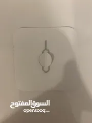  5 آيفون 11 64g  لون ابيضّ حاله ممتازه 100%