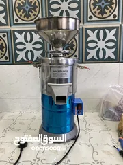  1 صانعة زبدة المكسرات