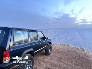  6 للبيع - جيب شيروكي XJ موديل 1999  جاهز للبر والمغامرات!