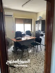  22 للايجار طابق كامل من المالك مباشره في عمارة خاصة