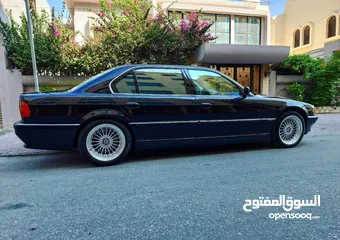  2 للبيع bmw e38 750il فول ابشن مايشتكي من شي