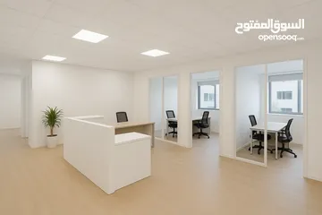  1 مركز فاخر للإيجار – الرام / القدس