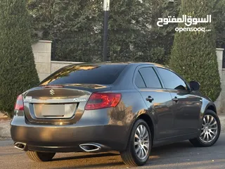  17 سوزوكي كيزاشي موديل 2013 بحالة الوكالةً فحص كامل