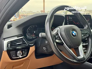  12 BMW 520 2022