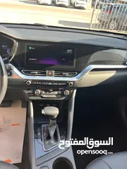  8 كيا نيرو 2022 فل مع فتحة أوتوسكور