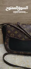  3 حقيبة بنية ماركة LOUIS VUITTON