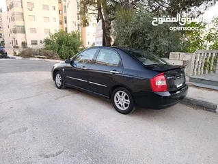  3 كيا سيراتو جولد...موديل 2006..لون اسود..جير اوتومات