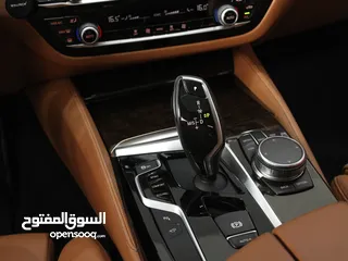  21 BMW 530i M-kit GCC 2019