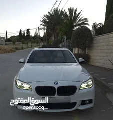  2 بي ام دبليو 520 لون مميز