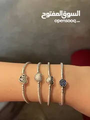  14 Pandora bracelet الأصلي