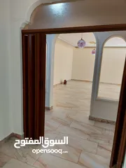  4 شقة فارغة - خلدا - 3نوم - 150م - قرب الخدمات العامة - موقع هادئ ومميز