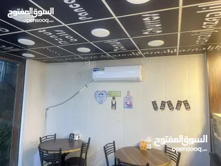  28 محل وافل وكريب. وكوتيلات للبيع