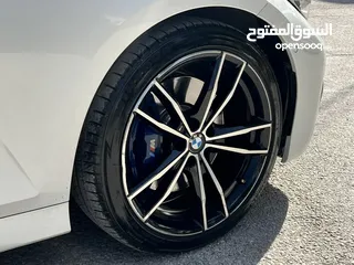 14 Bmw 330e plug-in hybrid  موديل 2020 فحص كامل  وارد ابو خضر  السيارة بحالة ممتازة  بسعر 32500JD