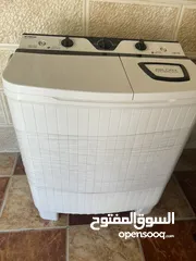  2 غساله نوع توشيبا حوضين بحالة الجديد