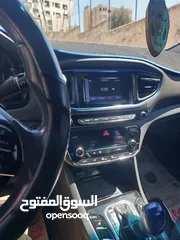  16 هيونداي أيونيك هايبرد 2018 – IONIQ HYBRID Black Edition