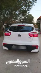  3 كيا ريو للبيع